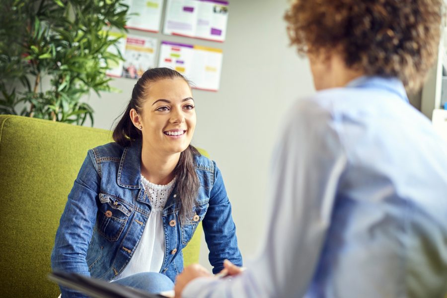 woman-talking-guidance-counselor